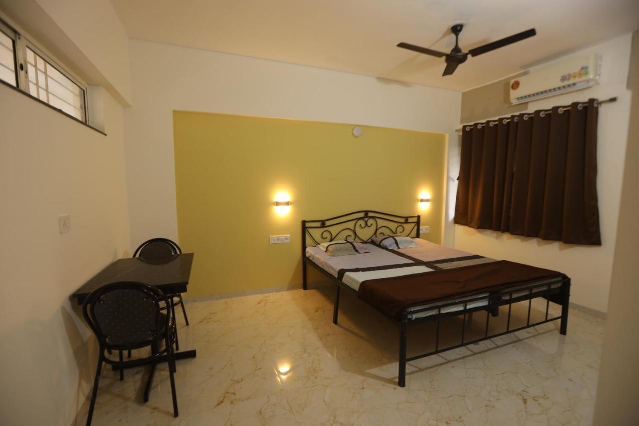 Shree Swami Samarth Resort Дивеагар Экстерьер фото